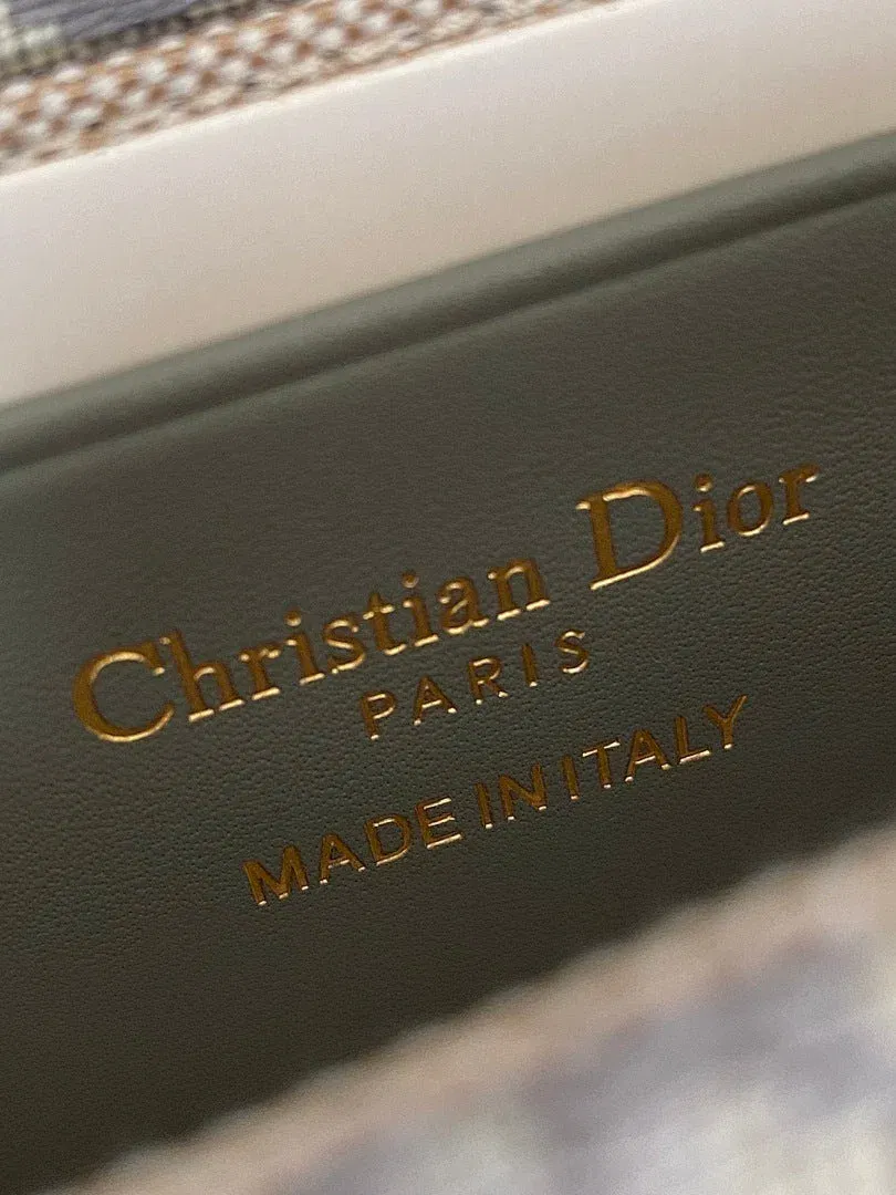 Luxury Bags - Premium Luxury Goods and Accessories - AFFORDABLE LUXURY BAGS - 18993