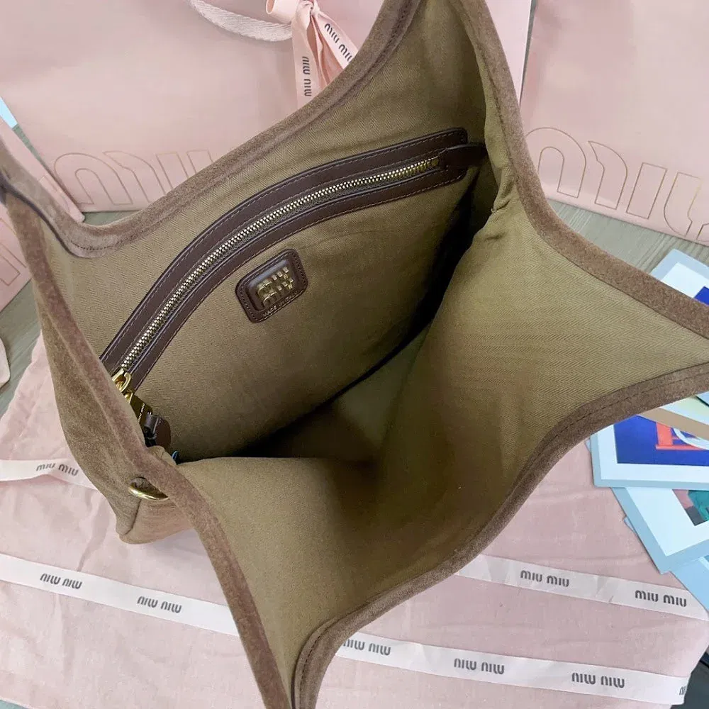 Luxury Bags Miun Miun Luxury Bag --122489 — image 8