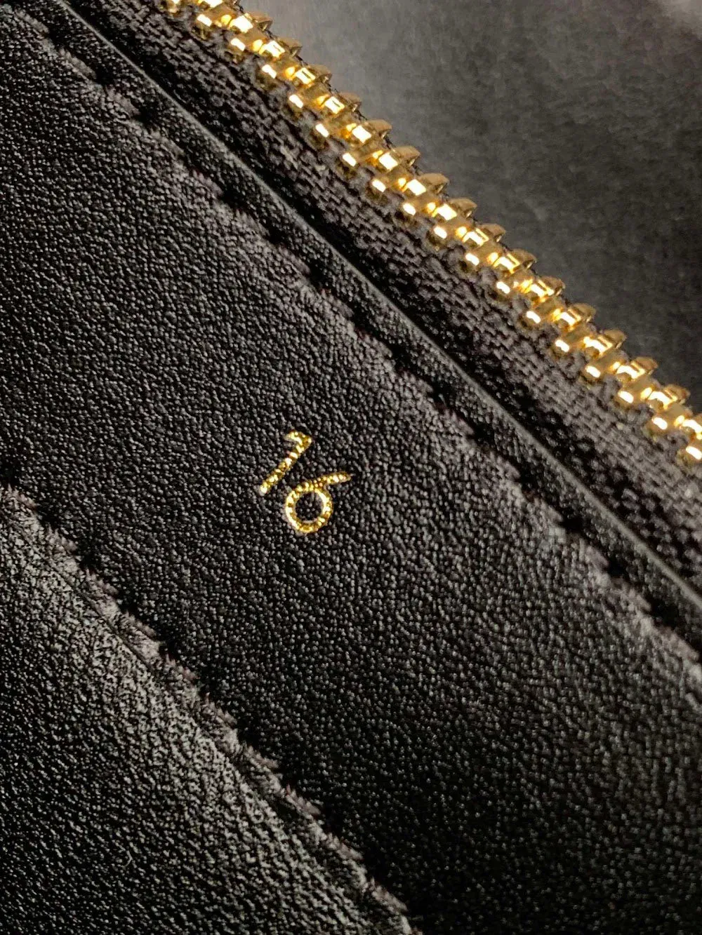 Luxury Bags Celine Luxury Bag --112177 — image 9