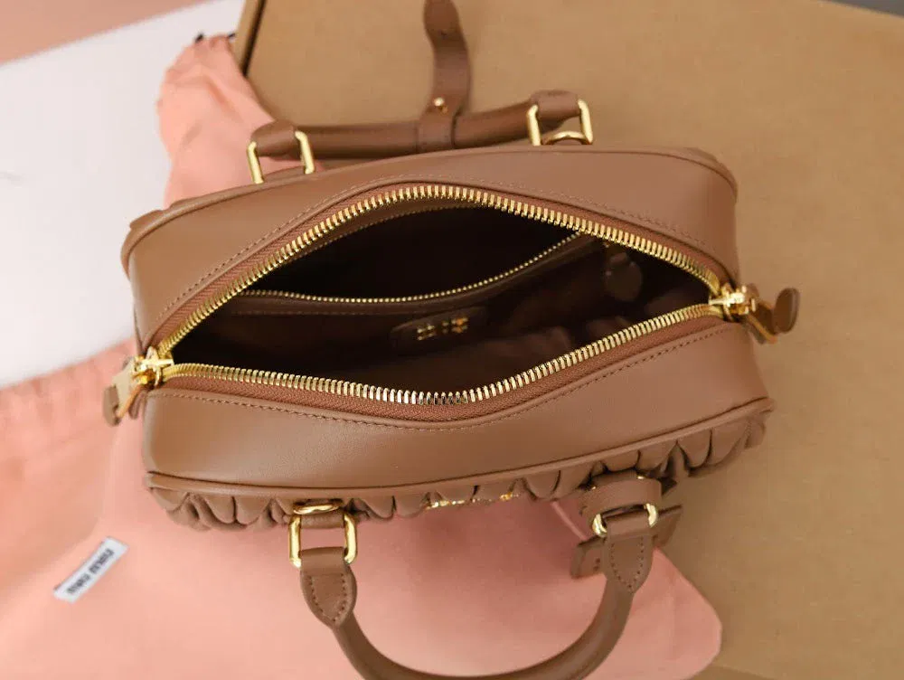 Luxury Bags Miun Miun Luxury Bag --122502 — image 8