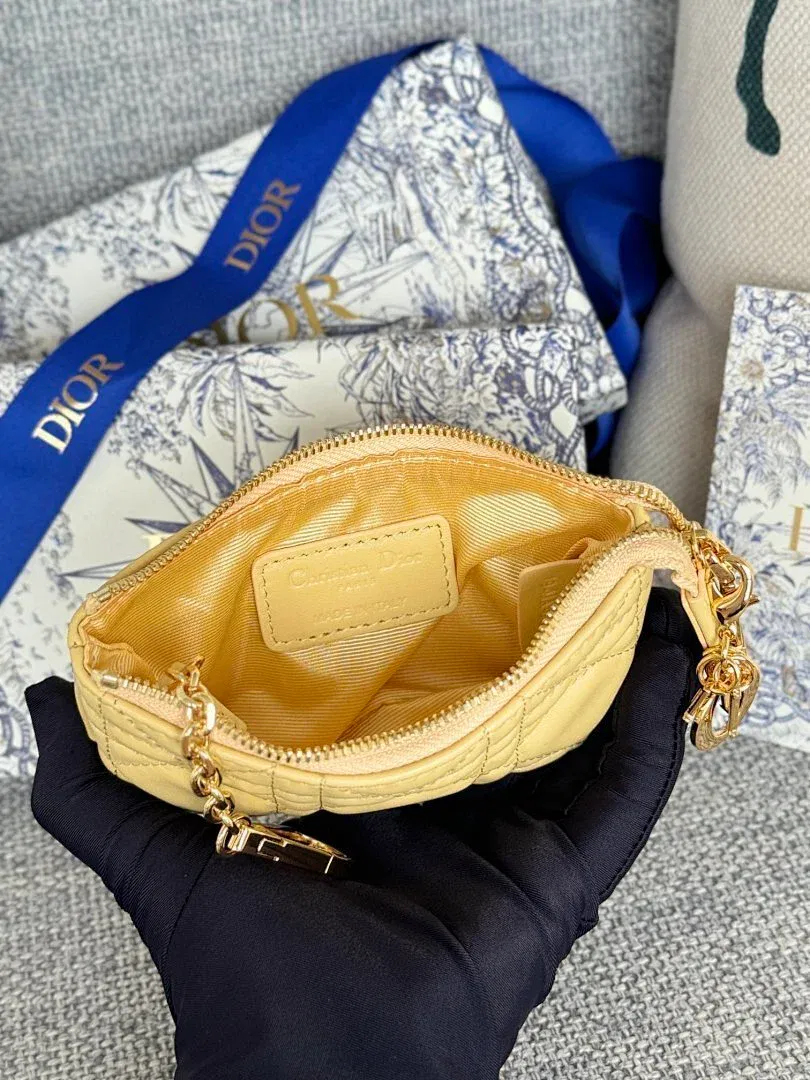 Luxury Bags - Premium Luxury Goods and Accessories - AFFORDABLE LUXURY BAGS - 19033 — image 2