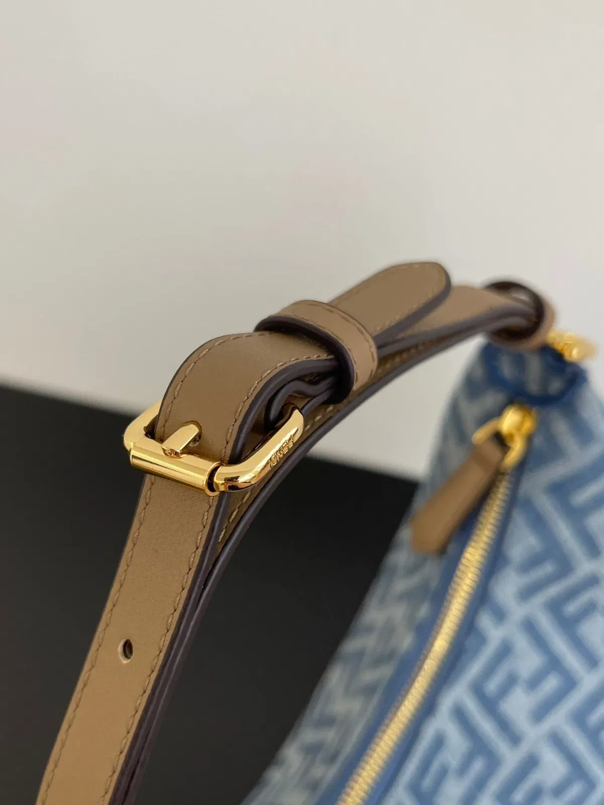 Luxury Bags - Premium Luxury Goods and Accessories - AFFORDABLE LUXURY BAGS - 19141 — image 4
