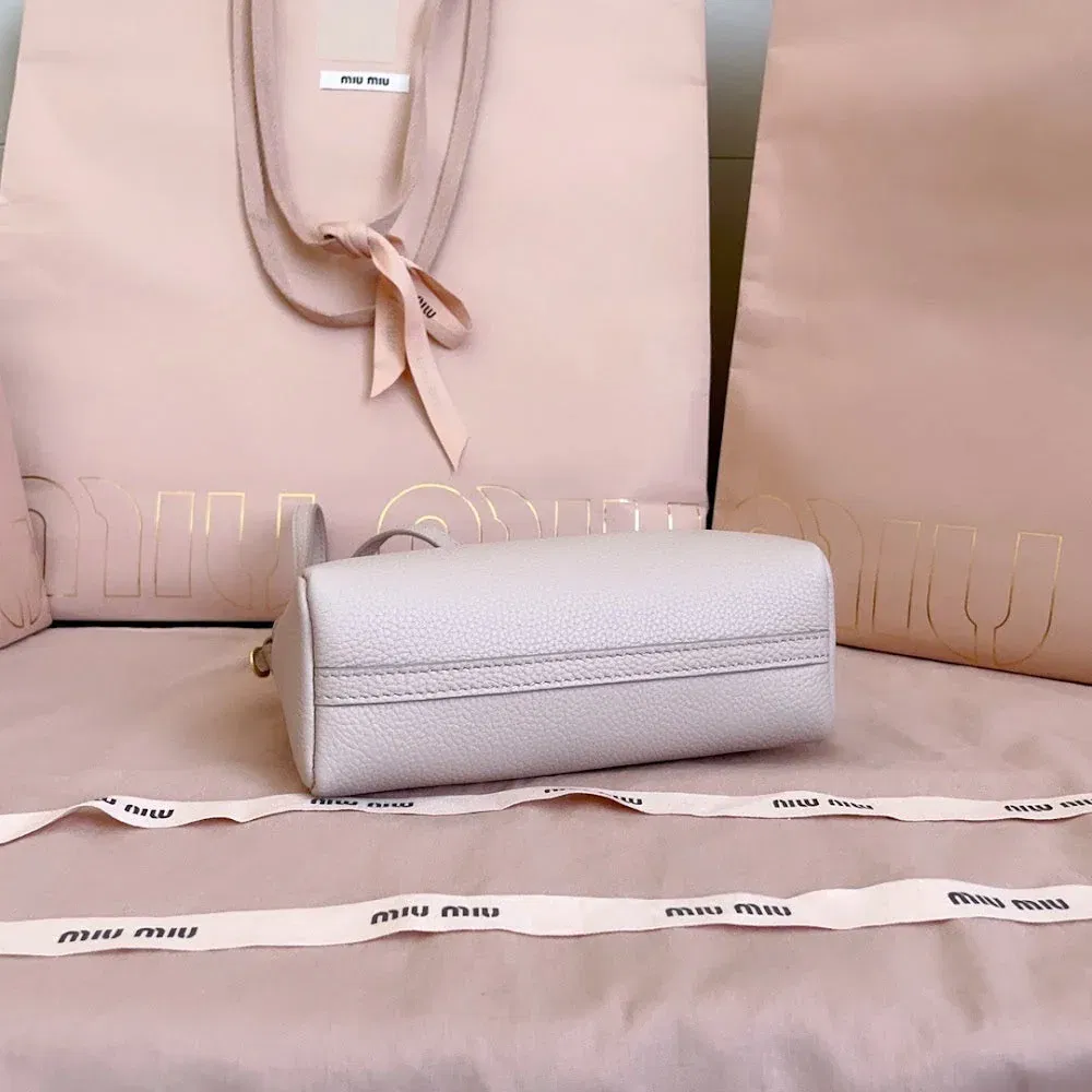 Luxury Bags Miun Miun Luxury Bag --122623 — image 4