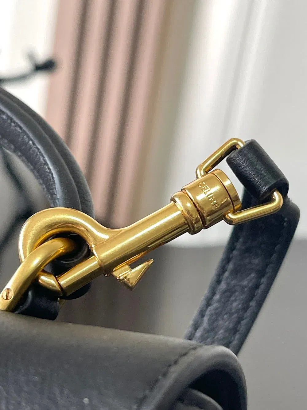 Luxury Bags Celine Luxury Bag --112359 — image 6