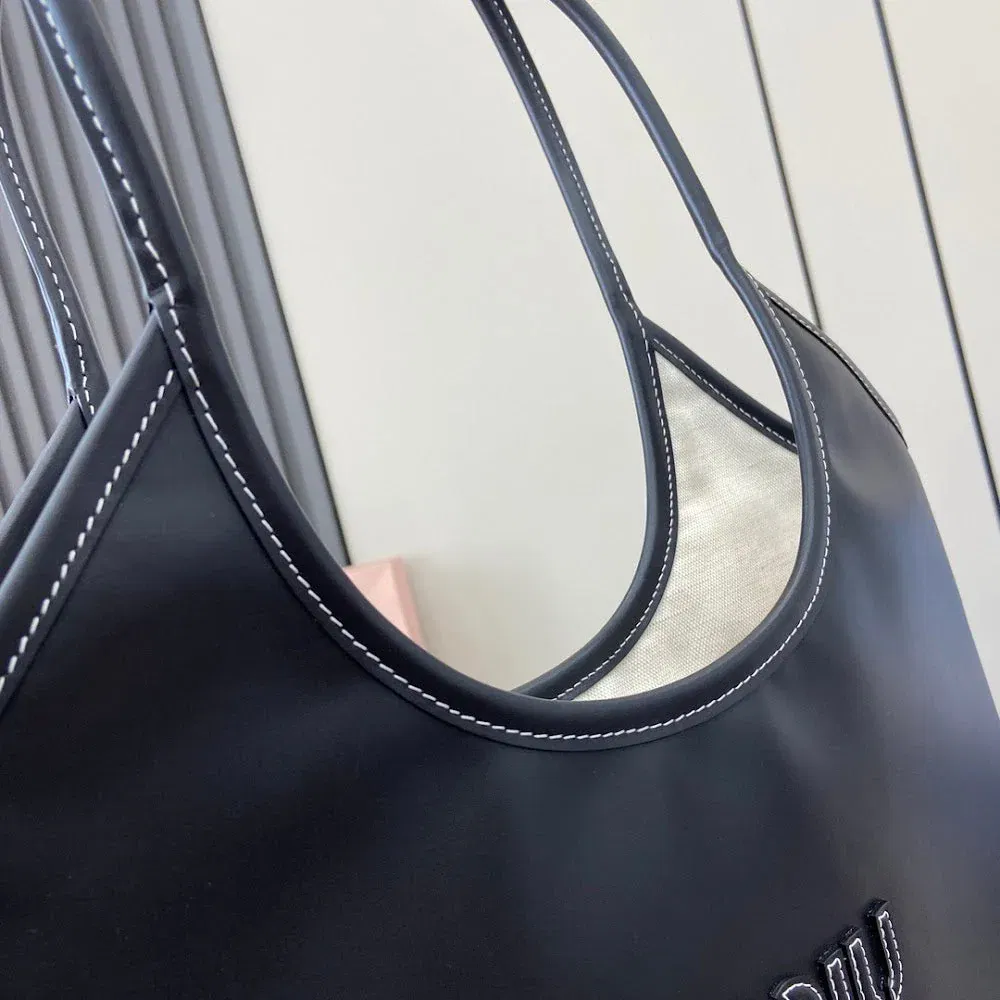 Luxury Bags Miun Miun Luxury Bag --122141 — image 5