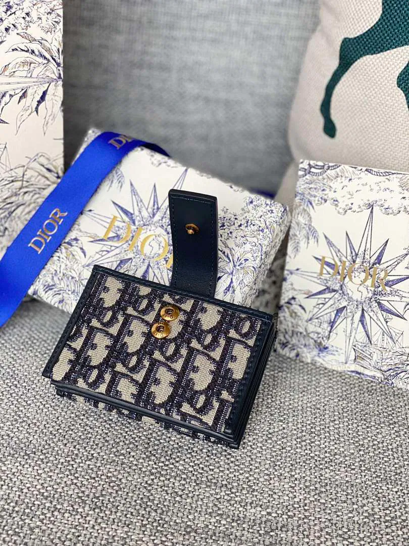 Luxury Bags - High-Quality Designer Products for You - AFFORDABLE LUXURY BAGS - 18898 — image 4