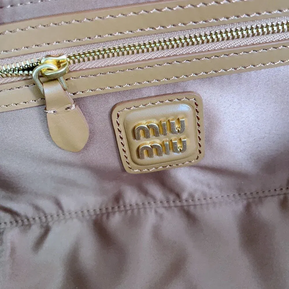 Luxury Bags Miun Miun Luxury Bag --122301 — image 9