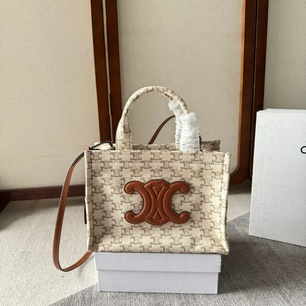 Luxury Bags Celine Luxury Bag --112232