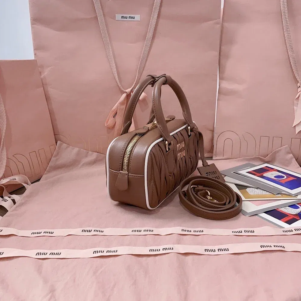 Luxury Bags Miun Miun Luxury Bag --122609 — image 2