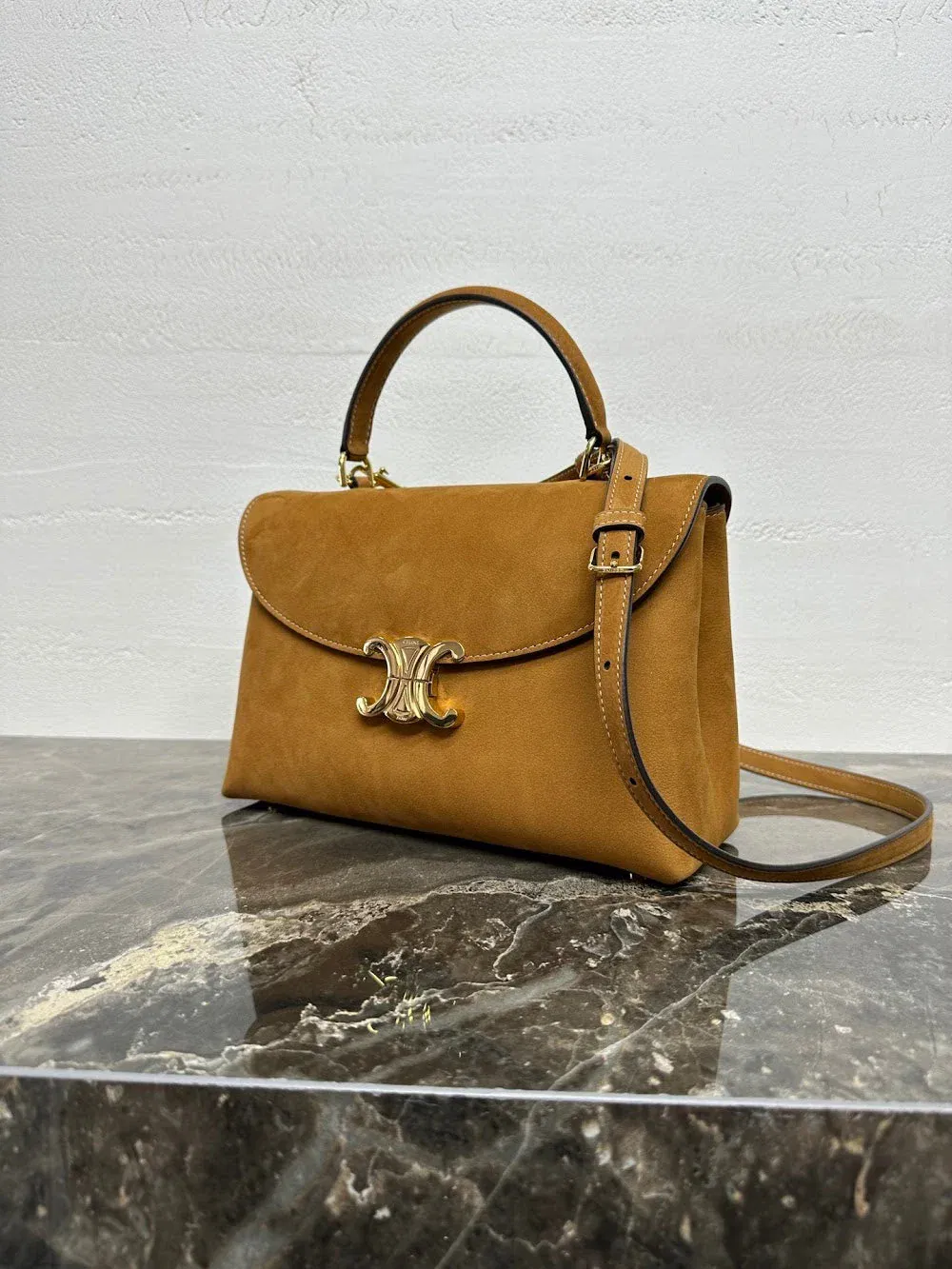 Luxury Bags Celine Luxury Bag --112337 — image 2