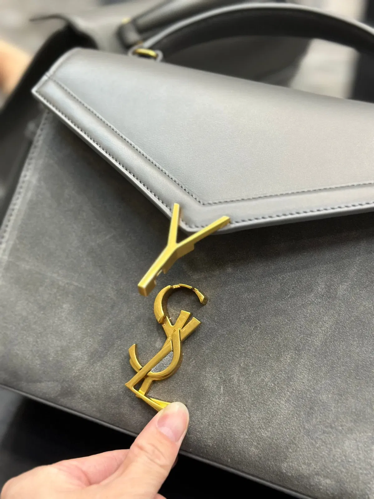 Luxury Bags - DESIGNER BAGS FOR WOMEN - AFFORDABLE LUXURY BAGS - 15167 — image 6