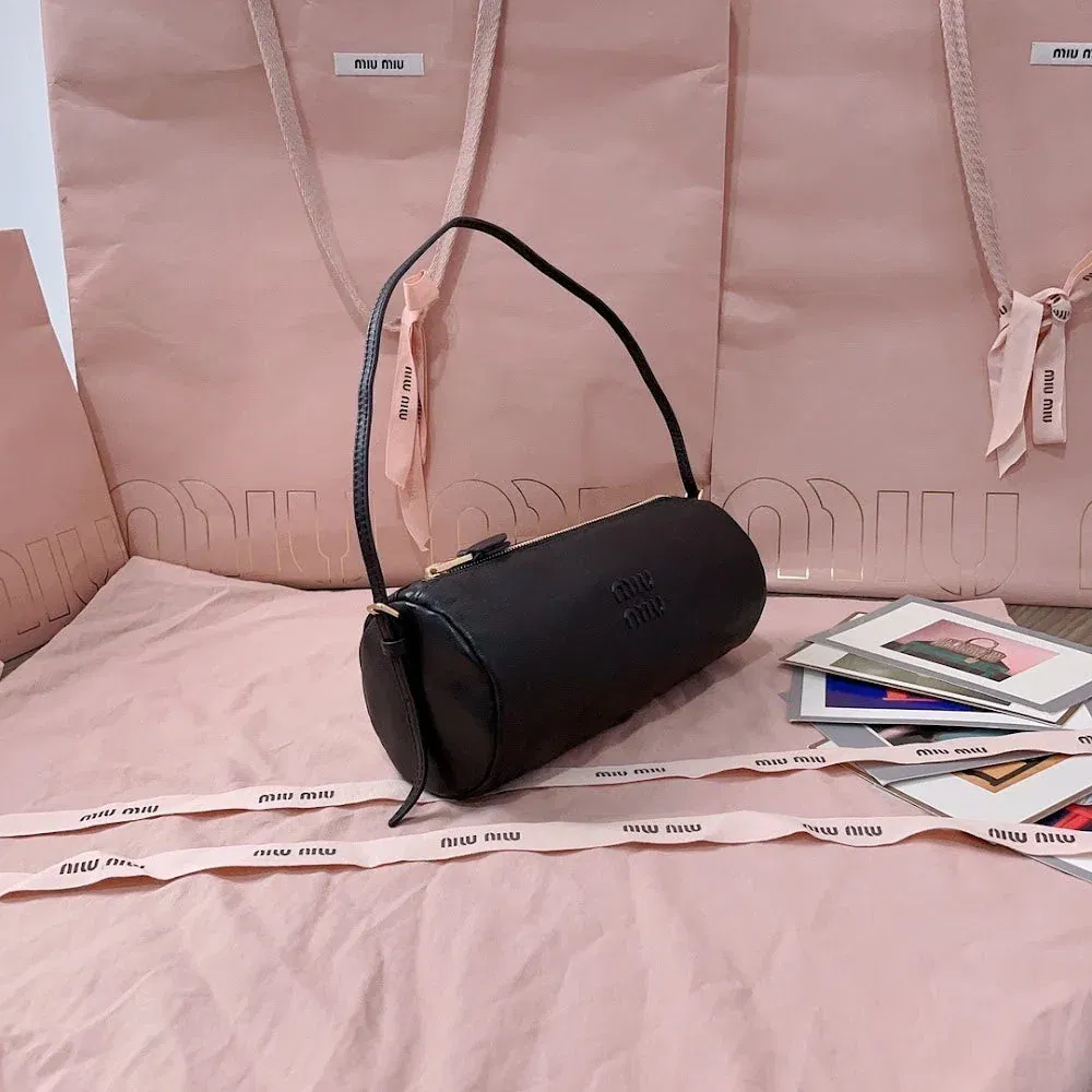 Luxury Bags Miun Miun Luxury Bag --122429 — image 2
