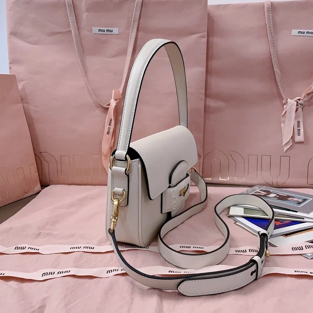 Luxury Bags Miun Miun Luxury Bag --122595 — image 2