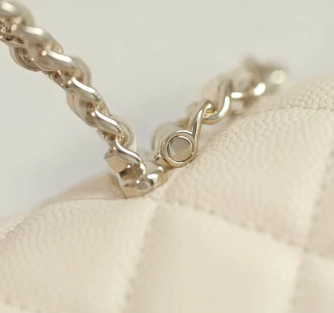 Luxury Bags - High-Quality Designer Products for You - AFFORDABLE LUXURY BAGS - 17906 — image 4