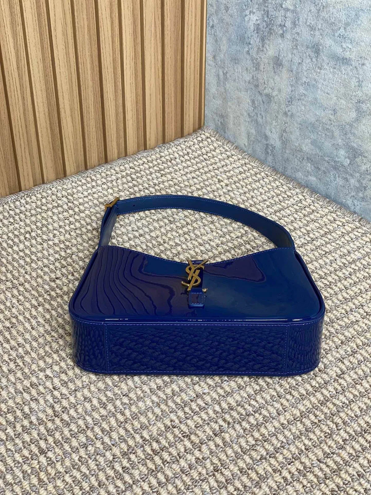 Luxury Bags - Premium Luxury Goods and Accessories - AFFORDABLE LUXURY BAGS - 15457 — image 4