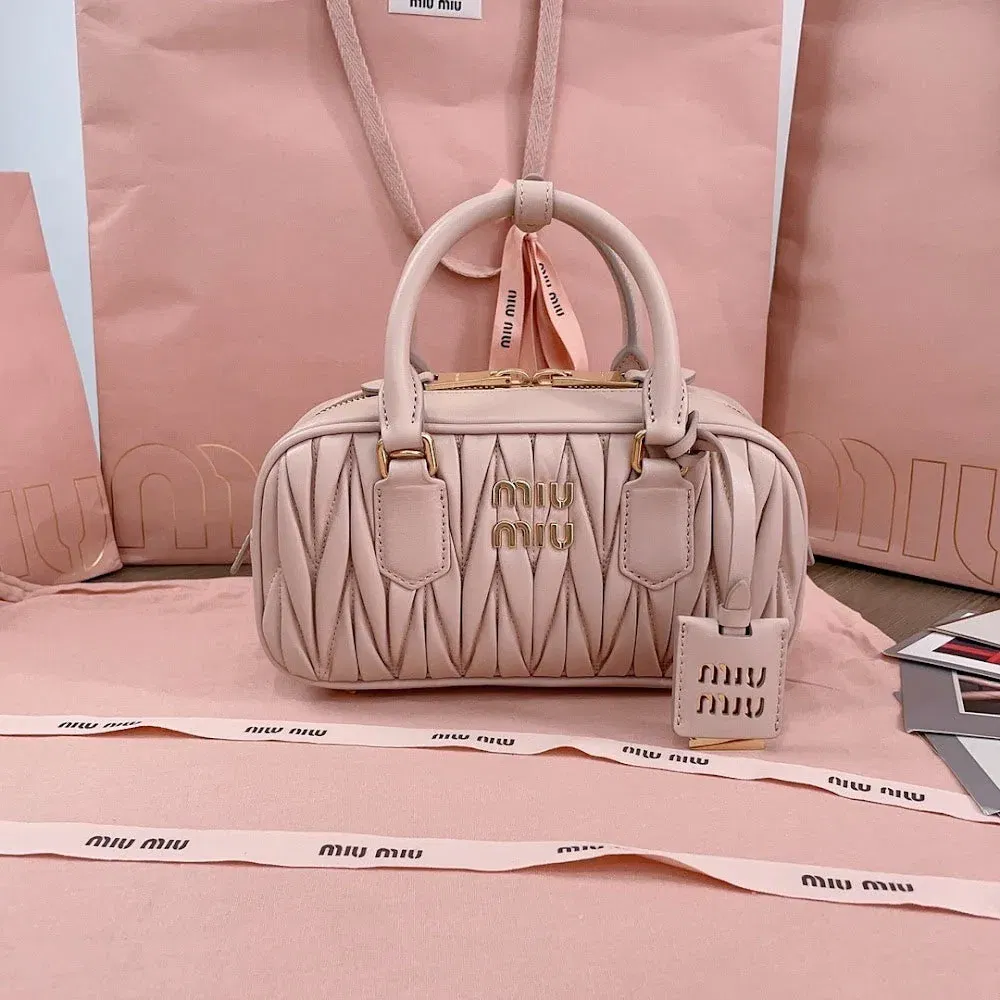 Luxury Bags Miun Miun Luxury Bag --122470