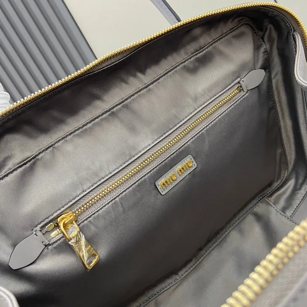 Luxury Bags Miun Miun Luxury Bag --122205 — image 9