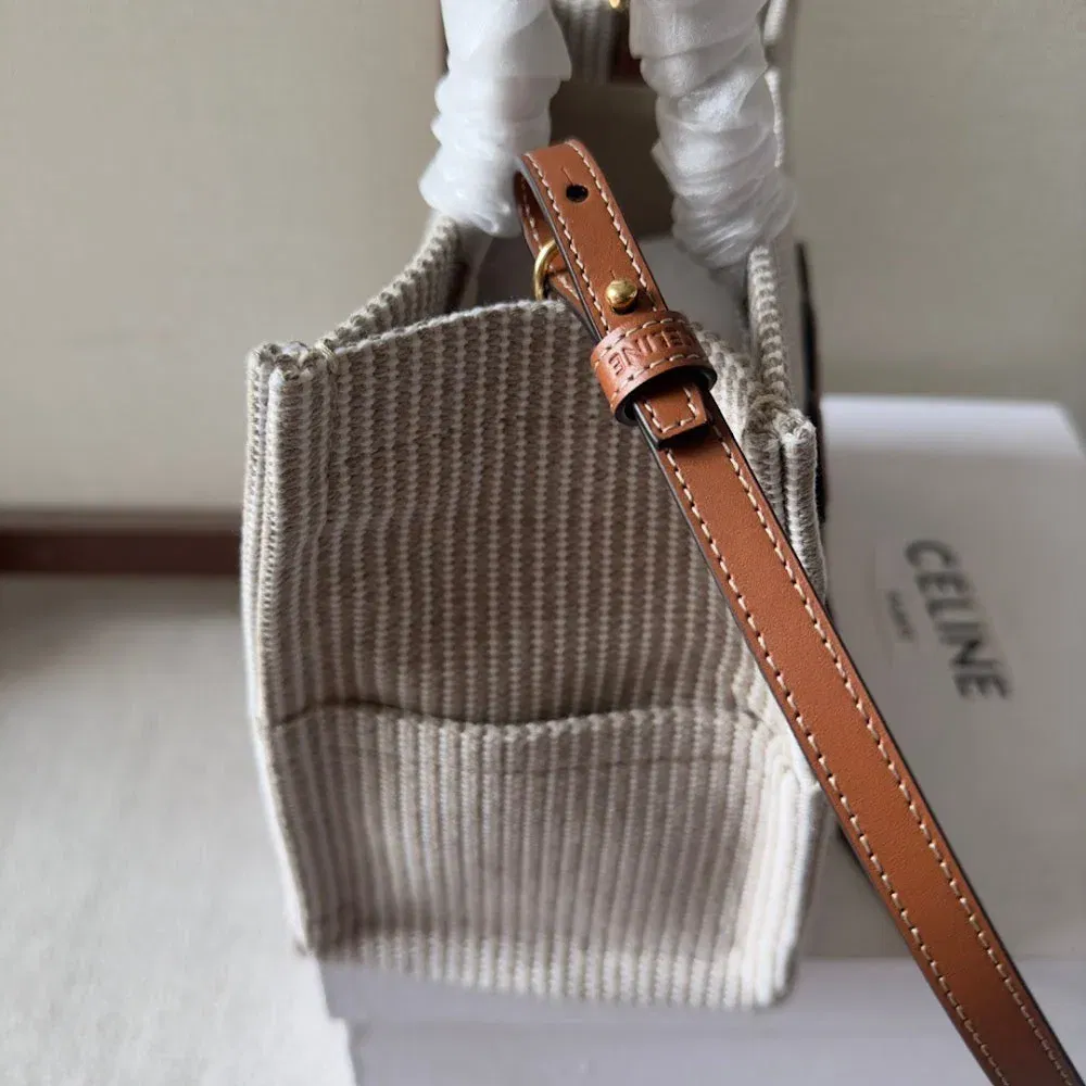Luxury Bags Celine Luxury Bag --112228 — image 6