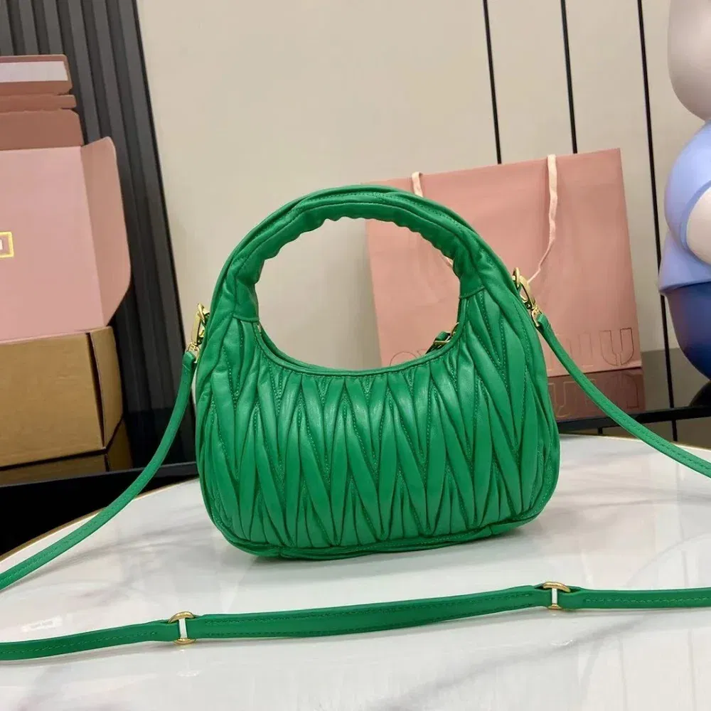 Luxury Bags Miun Miun Luxury Bag --122175 — image 4