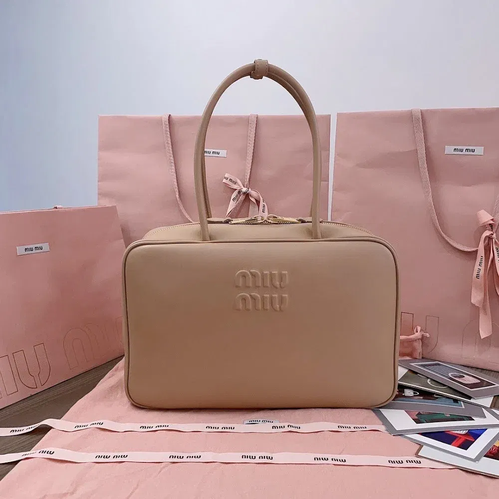 Luxury Bags Miun Miun Luxury Bag --122407
