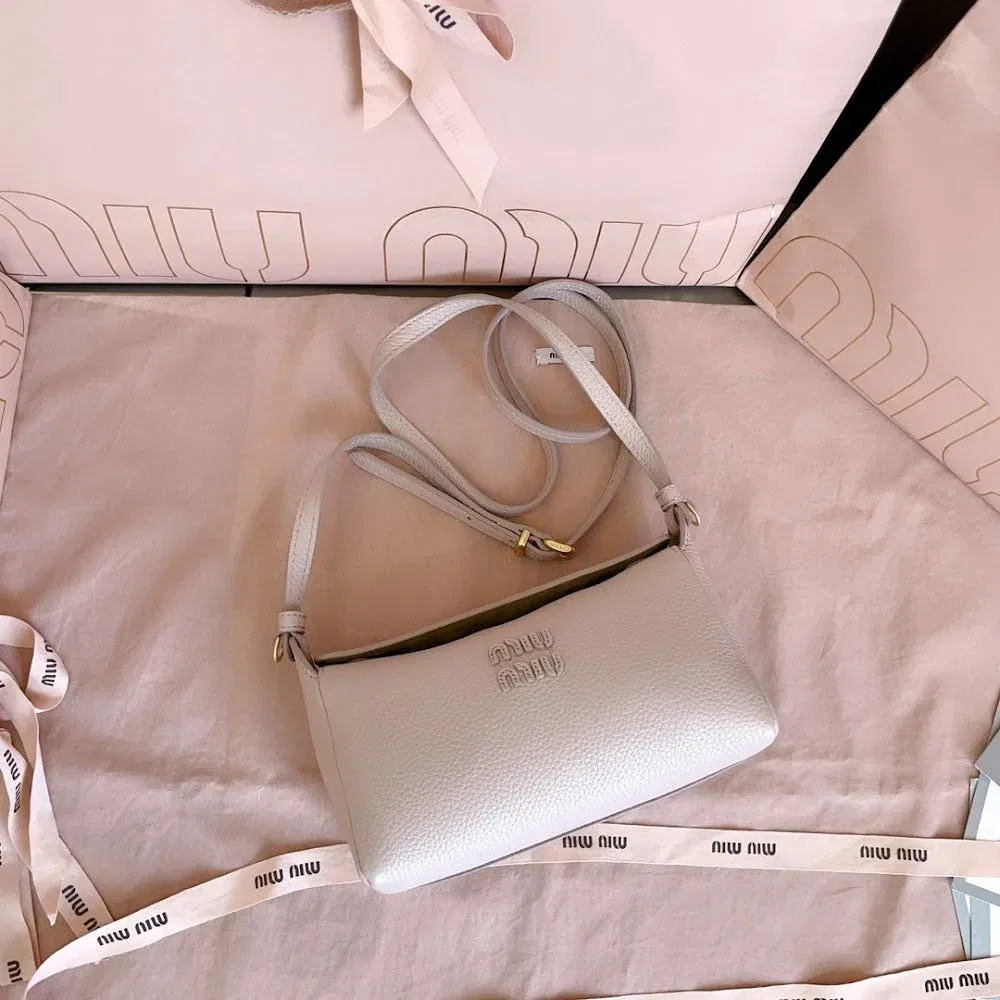Luxury Bags Miun Miun Luxury Bag --122623 — image 6