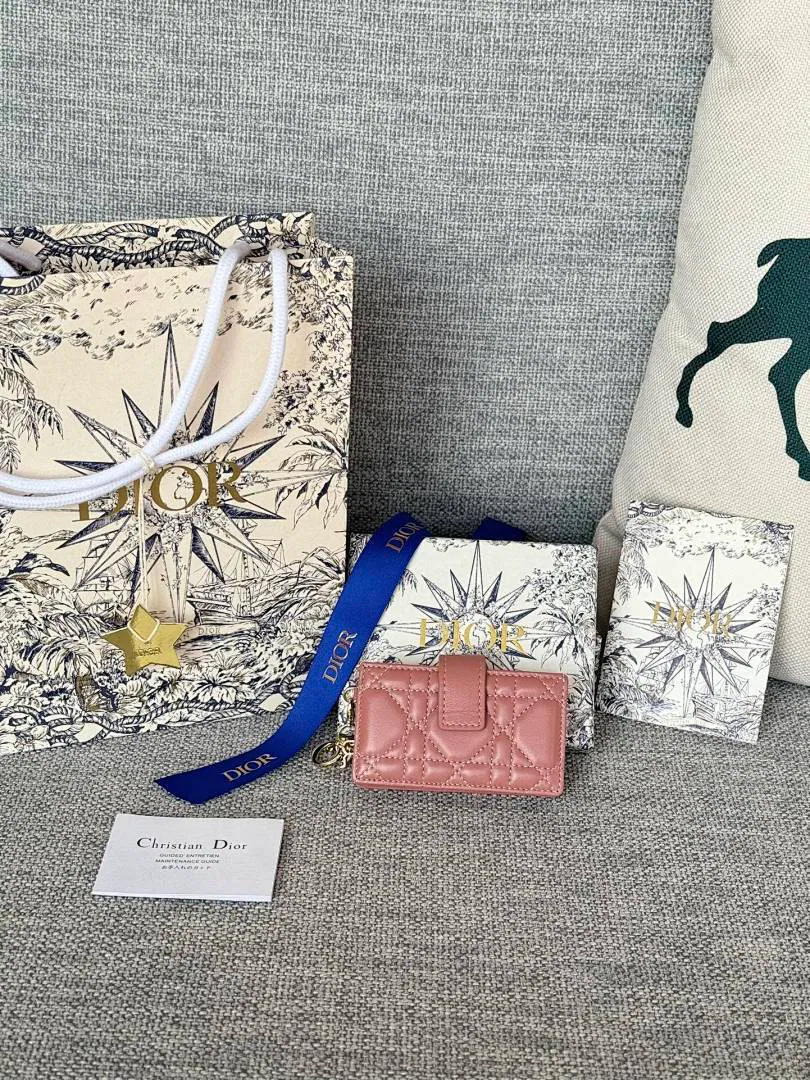 Luxury Bags - High-Quality Designer Products for You - AFFORDABLE LUXURY BAGS - 19078 — image 9