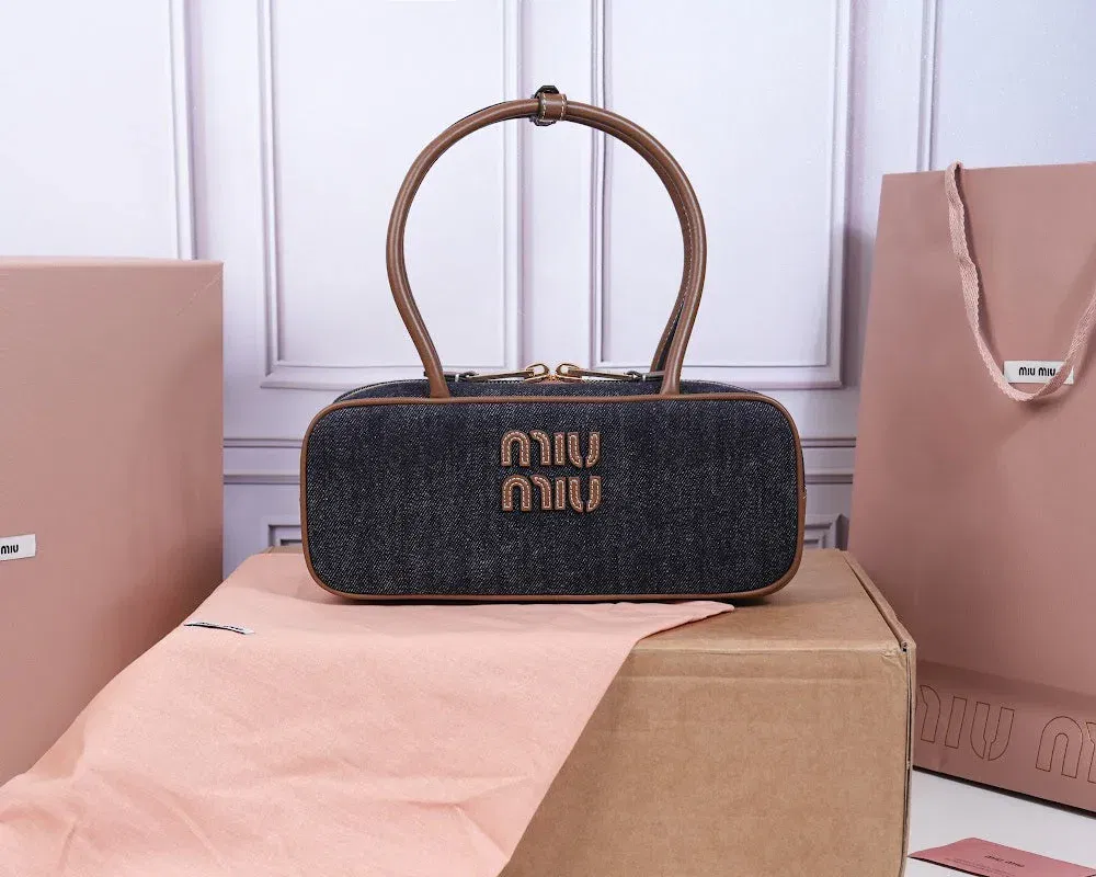 Luxury Bags Miun Miun Luxury Bag --122496