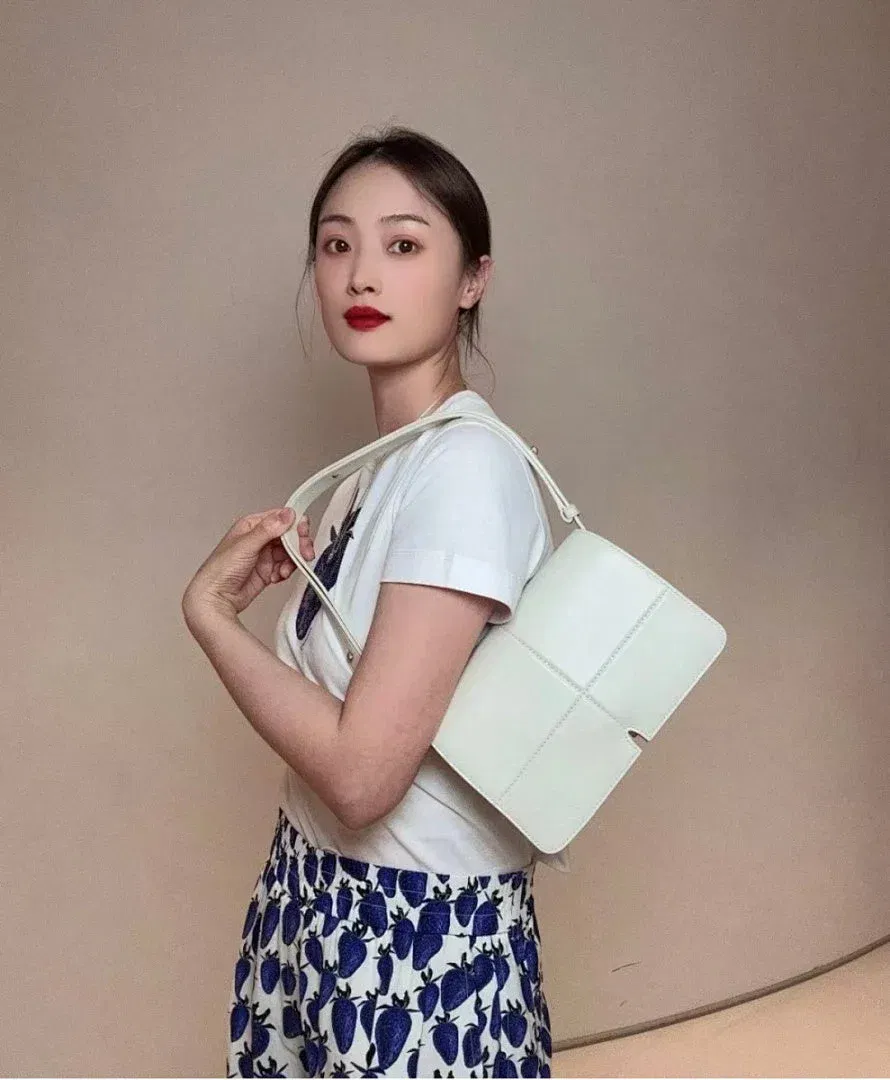 Luxury Bags - High-Quality Designer Products for You - AFFORDABLE LUXURY BAGS - 17122 — image 6