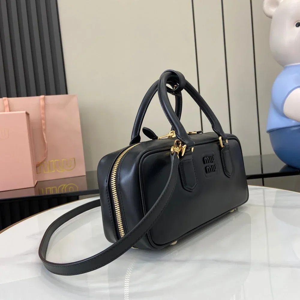 Luxury Bags Miun Miun Luxury Bag --122194 — image 2