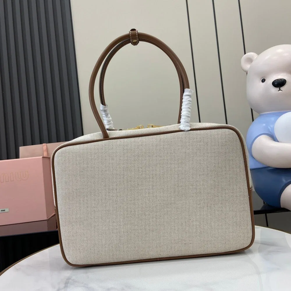 Luxury Bags Miun Miun Luxury Bag --122215 — image 3