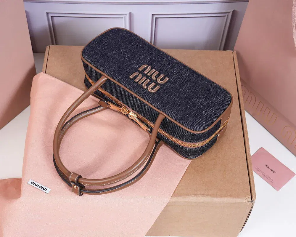 Luxury Bags Miun Miun Luxury Bag --122496 — image 6