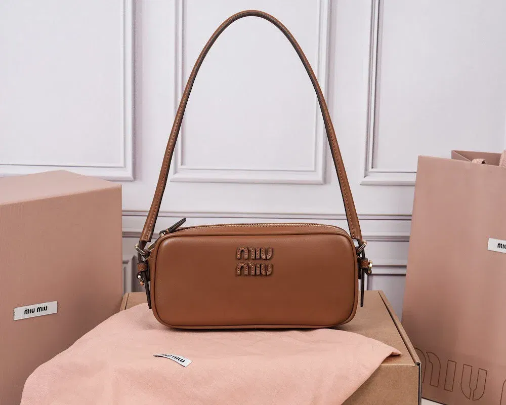 Luxury Bags Miun Miun Luxury Bag --122605