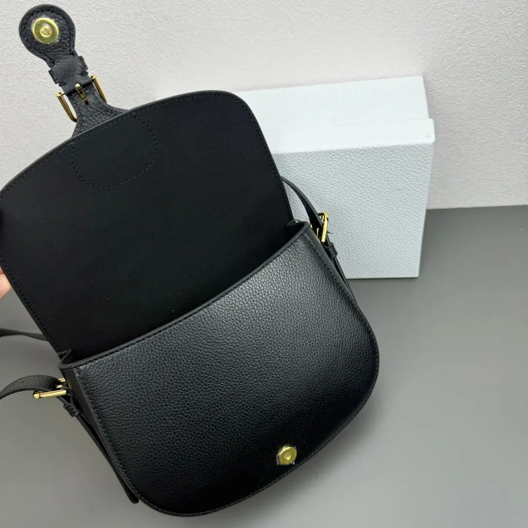 Luxury Bags Elite Carryalls — image 5