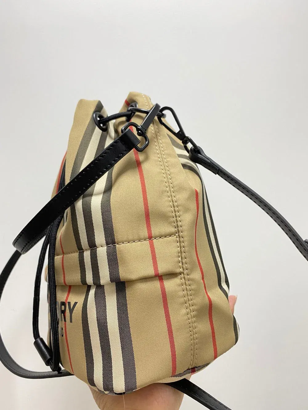 new-designer-premium-bags-nm21054 — image 7
