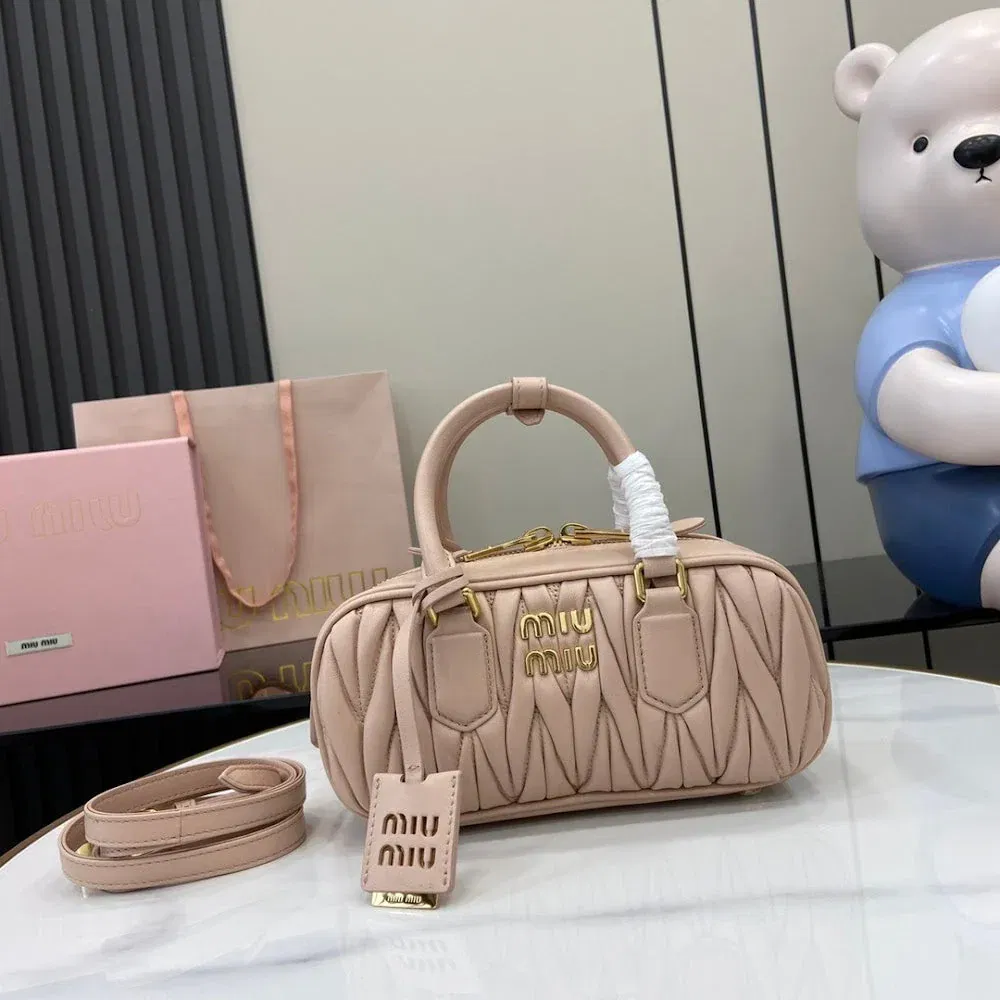 Luxury Bags Miun Miun Luxury Bag --122181