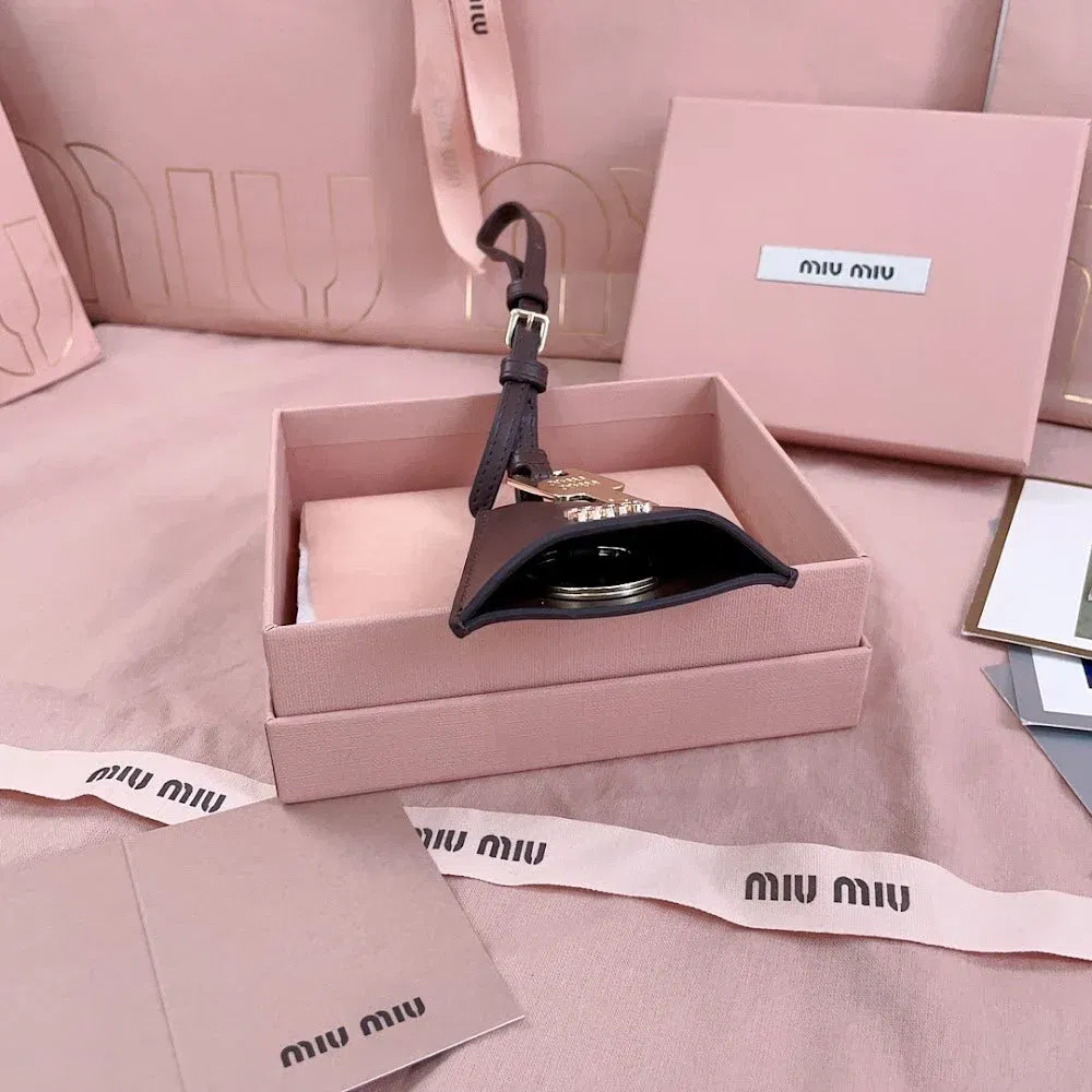 Luxury Bags Miun Miun Luxury Bag --122294 — image 4