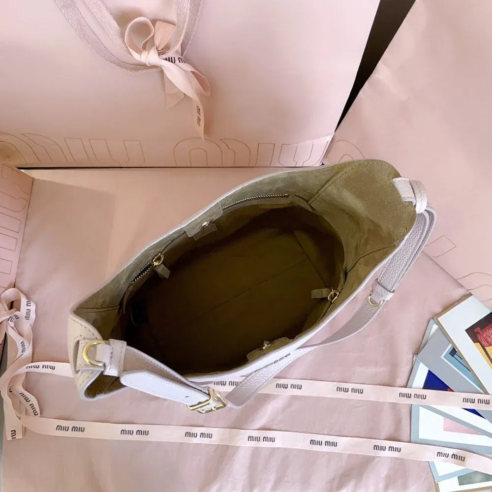 Luxury Bags Miun Miun Luxury Bag --122626 — image 9