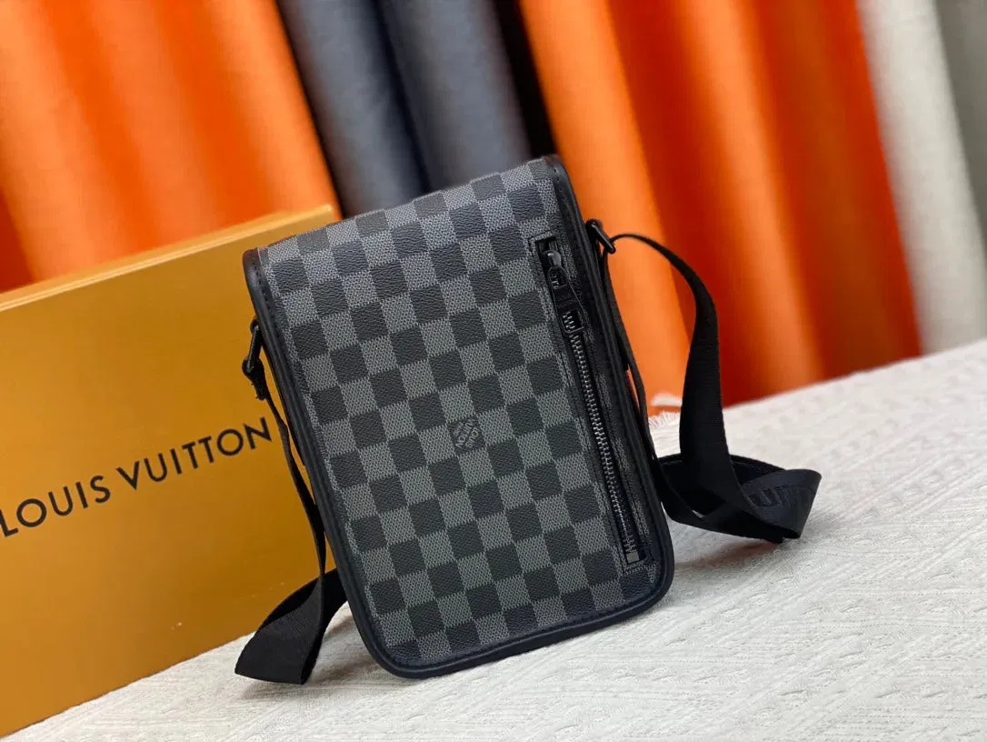 Luxury Bags Elite Carryalls — image 4