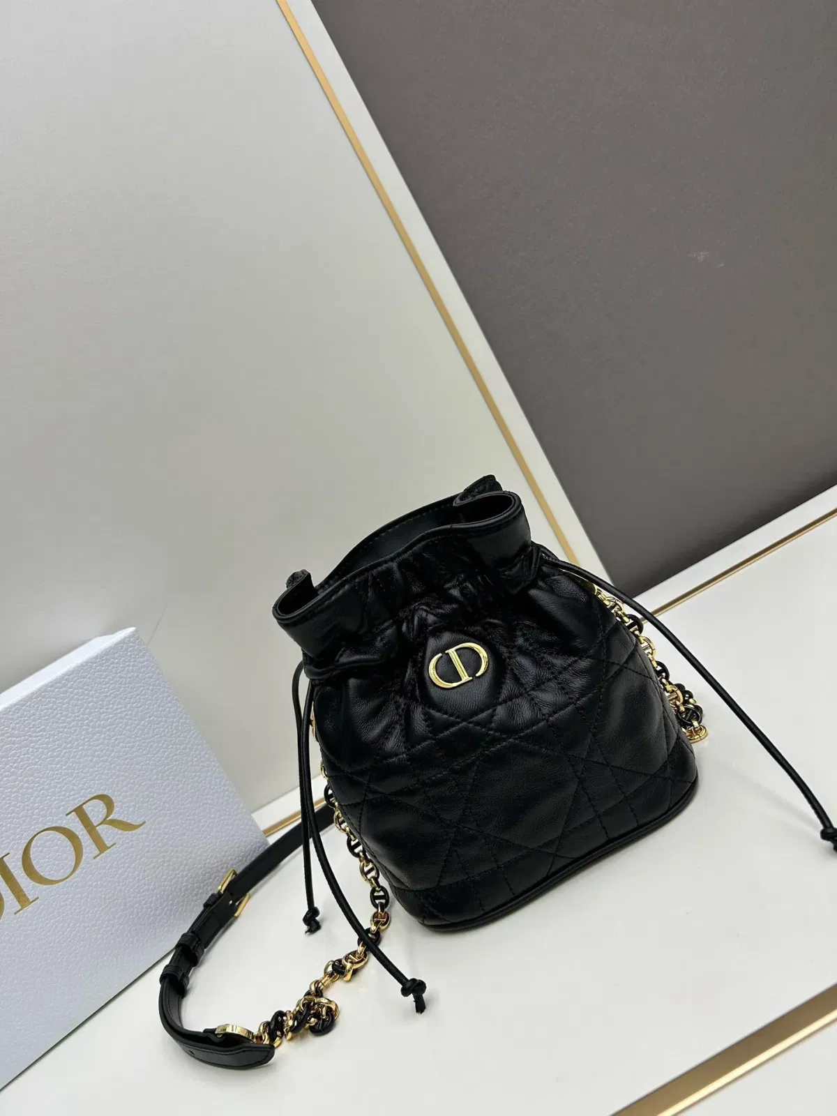 Luxury Bags Elite Carryalls