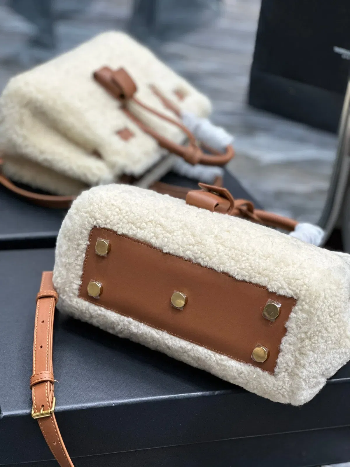Luxury Bags - Premium Luxury Goods and Accessories - AFFORDABLE LUXURY BAGS - 15165 — image 9