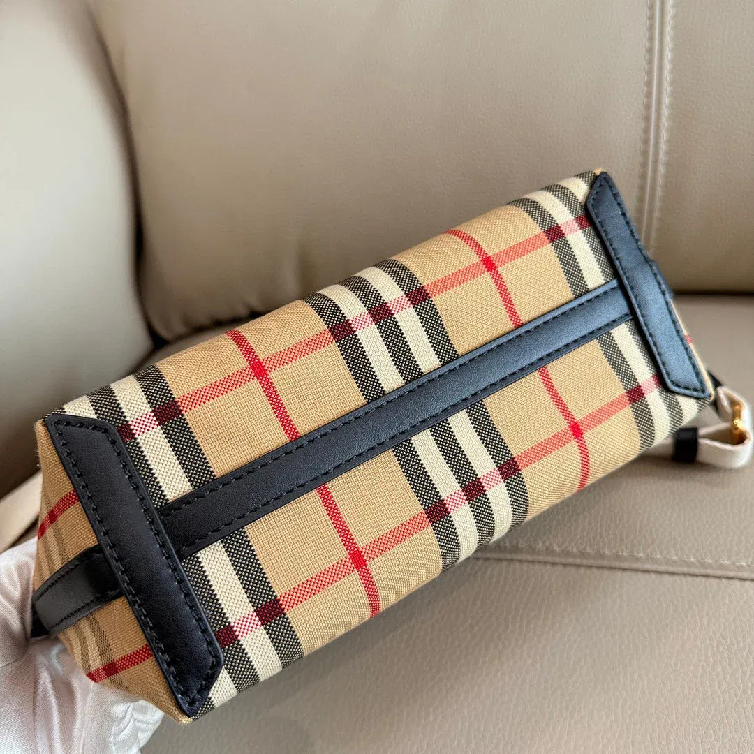 Luxury Bags - DESIGNER BAGS FOR WOMEN - AFFORDABLE LUXURY BAGS - 17523