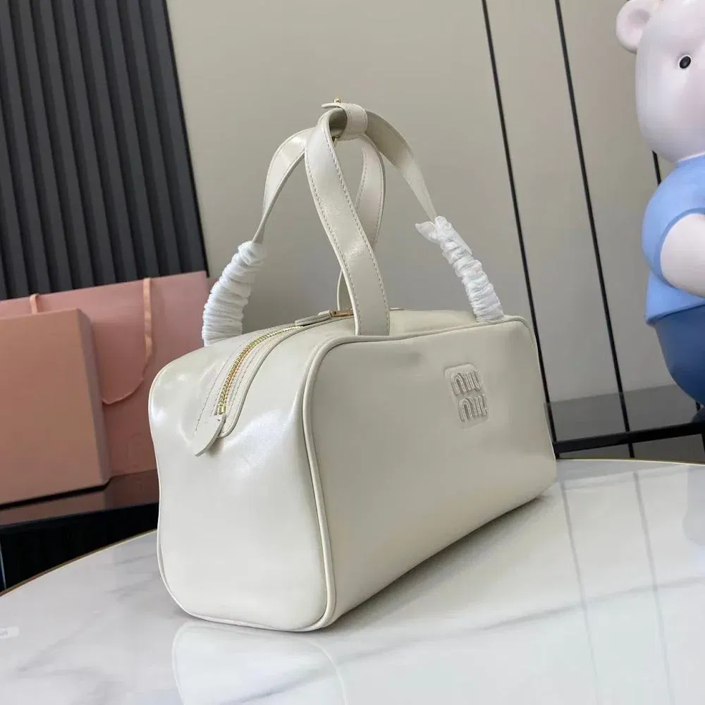 Luxury Bags Miun Miun Luxury Bag --122271 — image 4