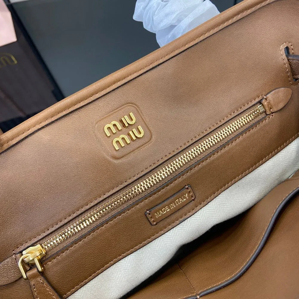 Luxury Bags Miun Miun Luxury Bag --122355 — image 2