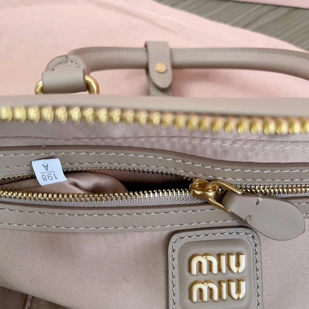 Luxury Bags Miun Miun Luxury Bag --122300 — image 9