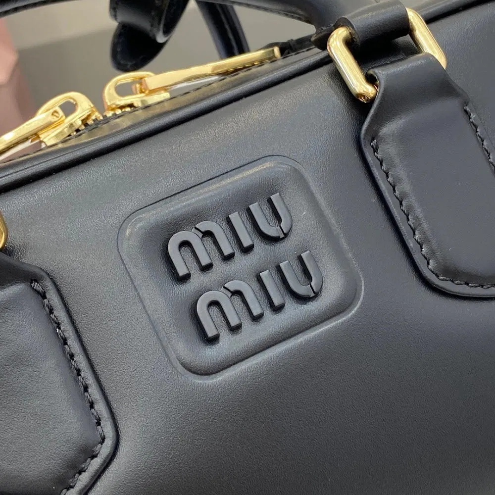 Luxury Bags Miun Miun Luxury Bag --122184 — image 4