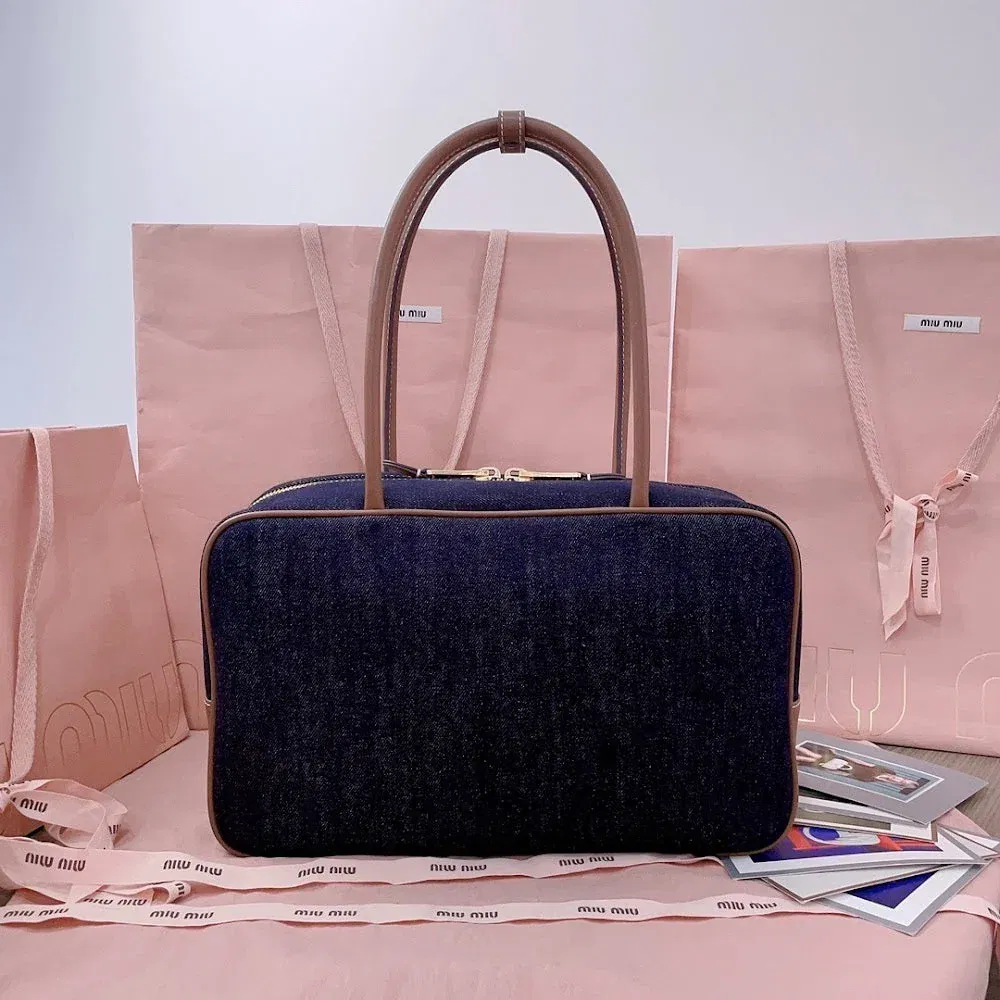 Luxury Bags Miun Miun Luxury Bag --122378 — image 3