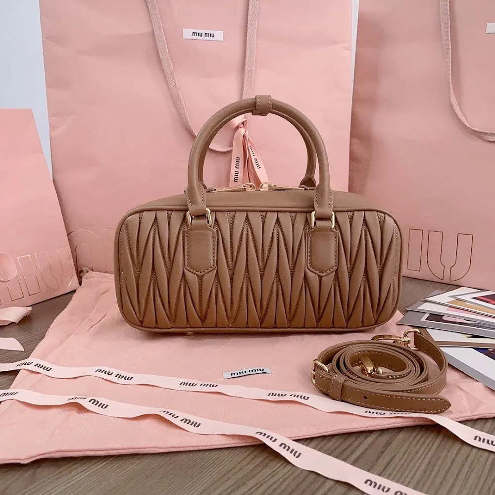 Luxury Bags Miun Miun Luxury Bag --122384 — image 3