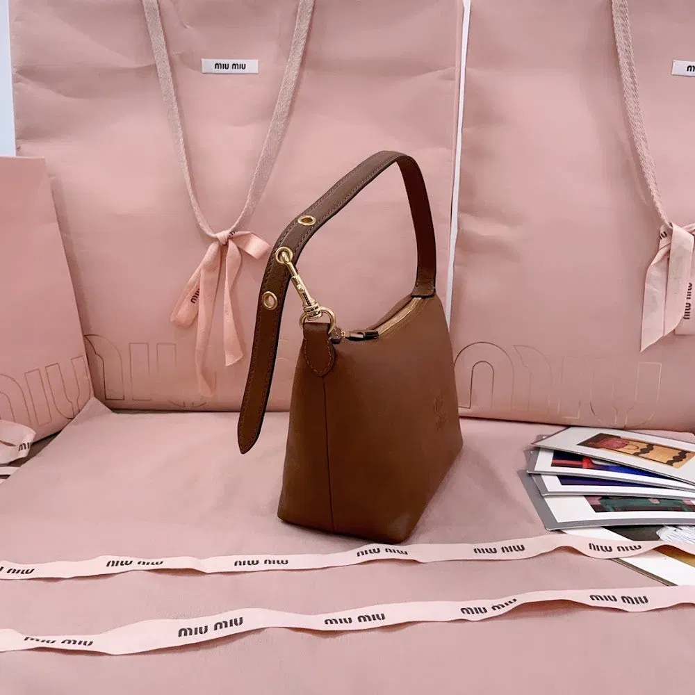 Luxury Bags Miun Miun Luxury Bag --122243 — image 2