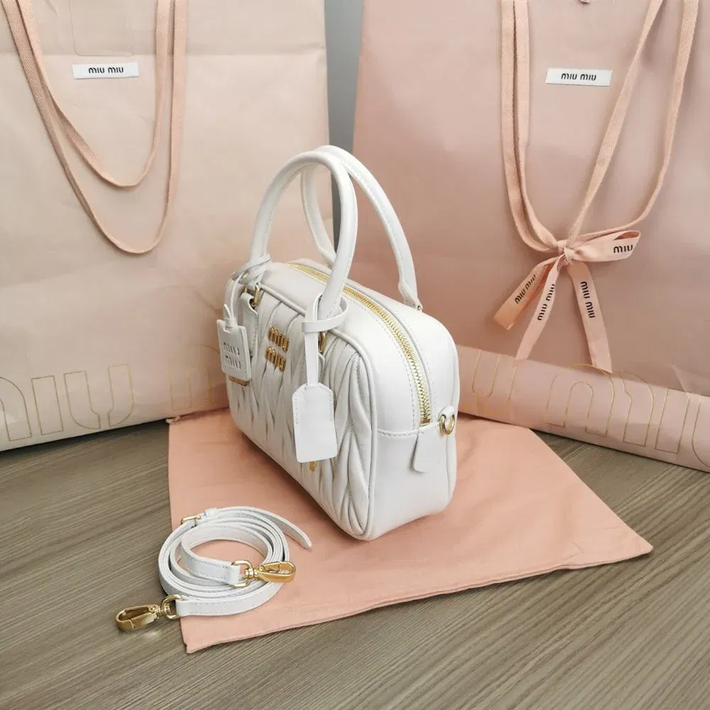 Luxury Bags Miun Miun Luxury Bag --122375 — image 3