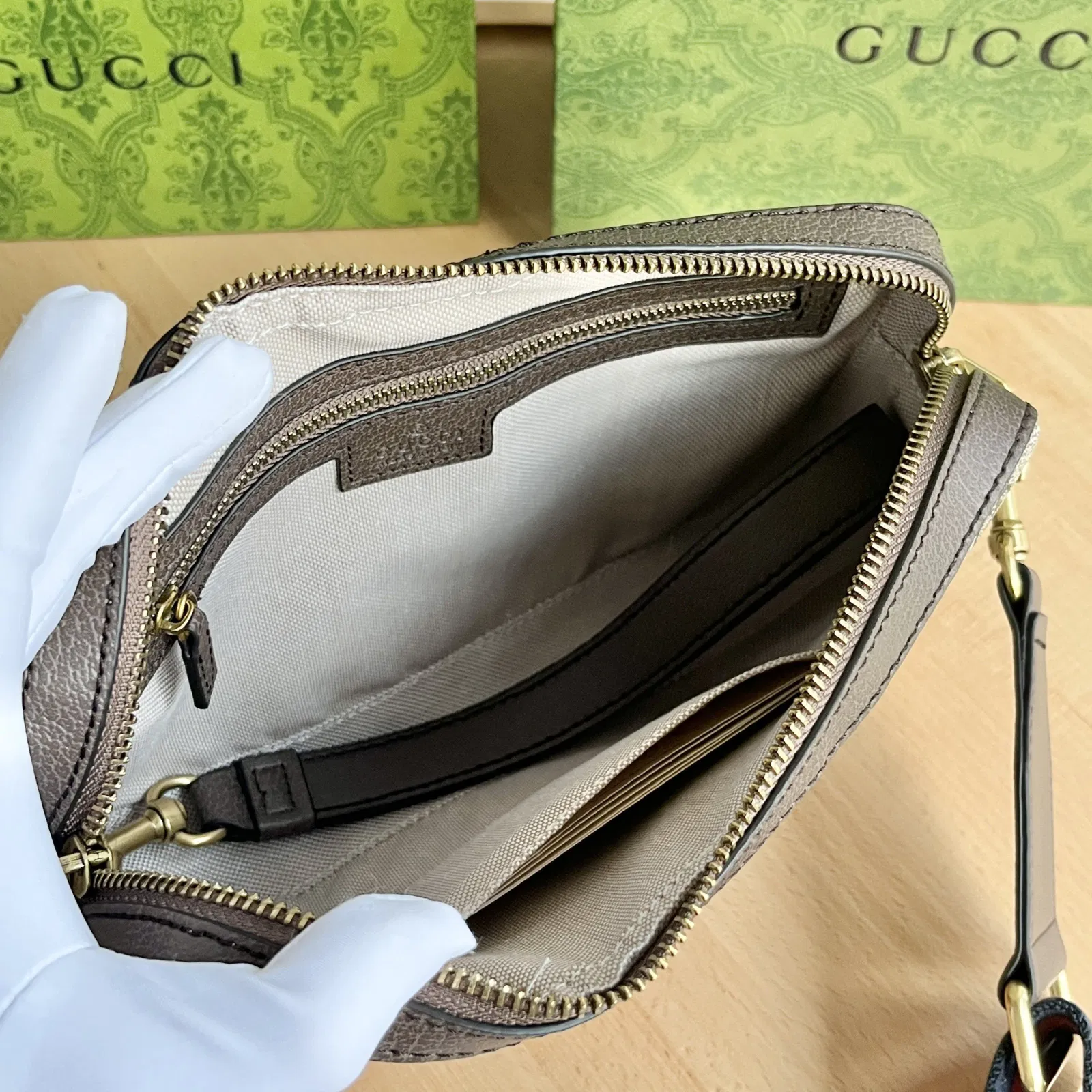 Luxury Bags Elite Carryalls — image 5